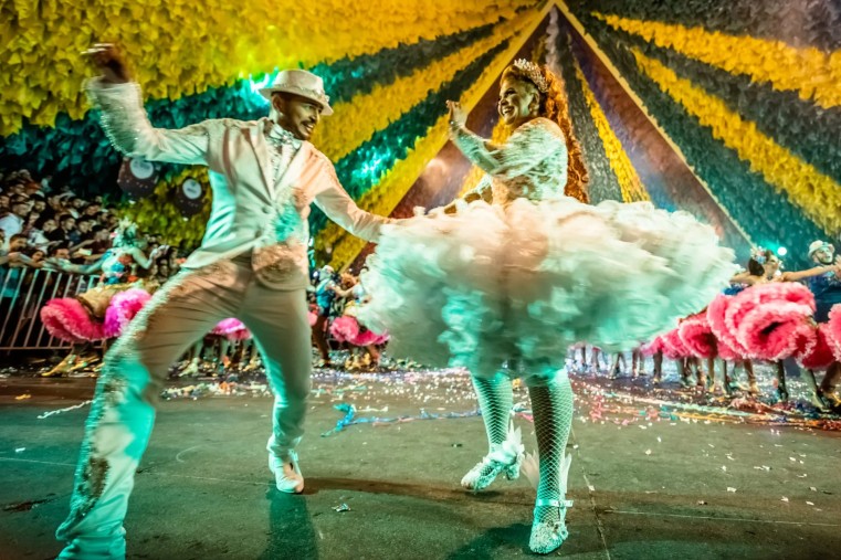 [Imagem de Dançarinos de Forró]